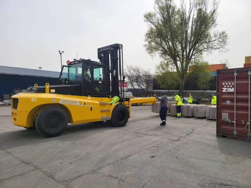SOCMA HNF-160S forklift