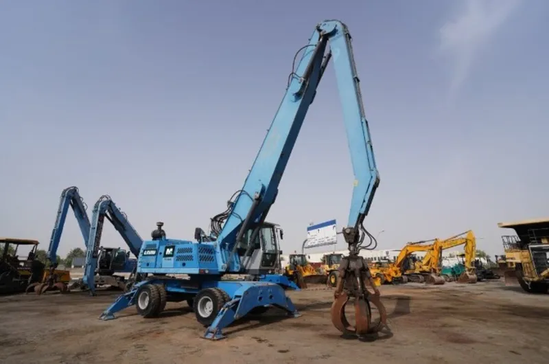 Terex Fuchs MHL350 material handler.