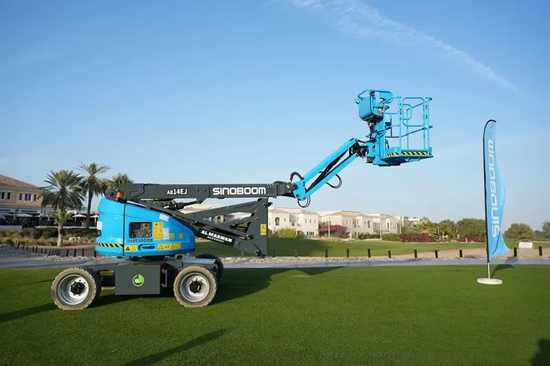 The Sinoboom telescopic boom lift