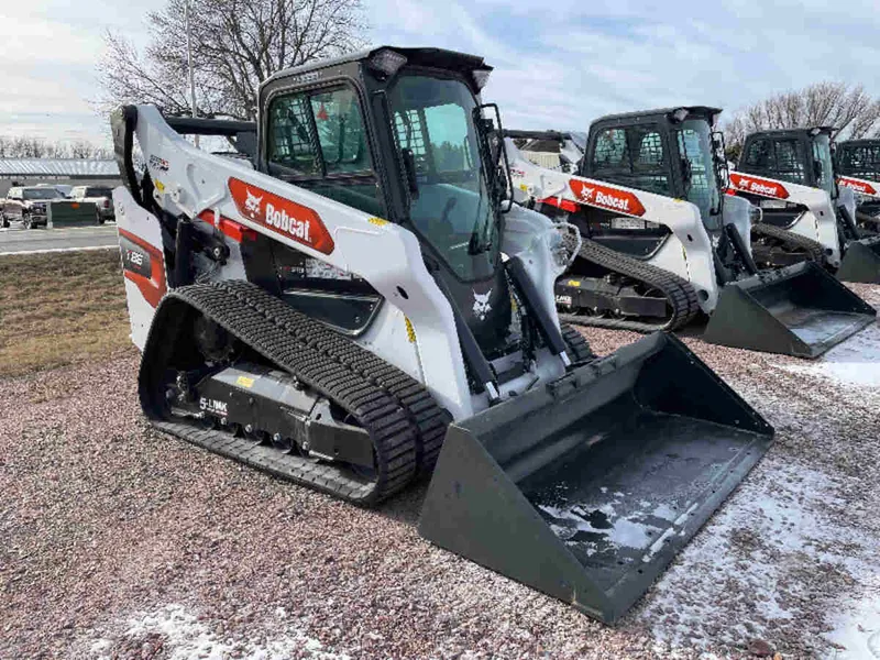 Bobcat T68 compact tracked loader