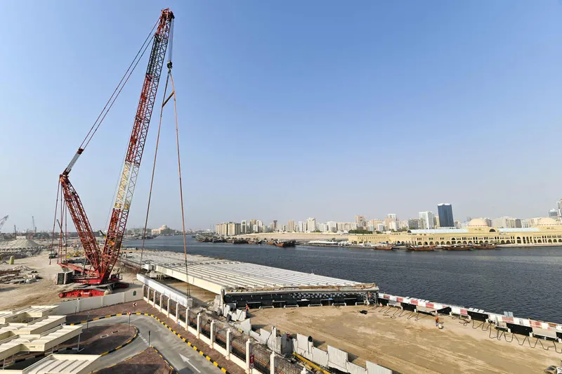 bridge construction using heavy-duty cranes