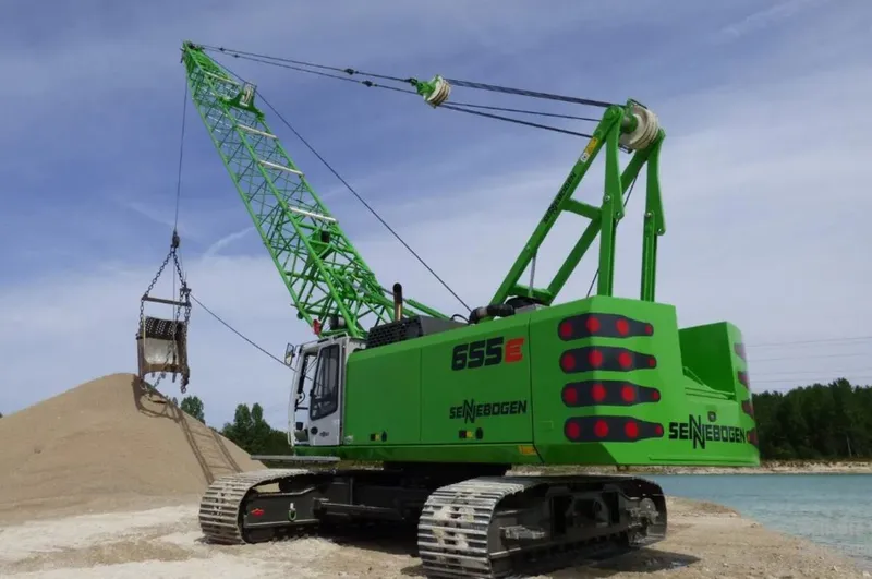 Sennebogen 655E crawler crane