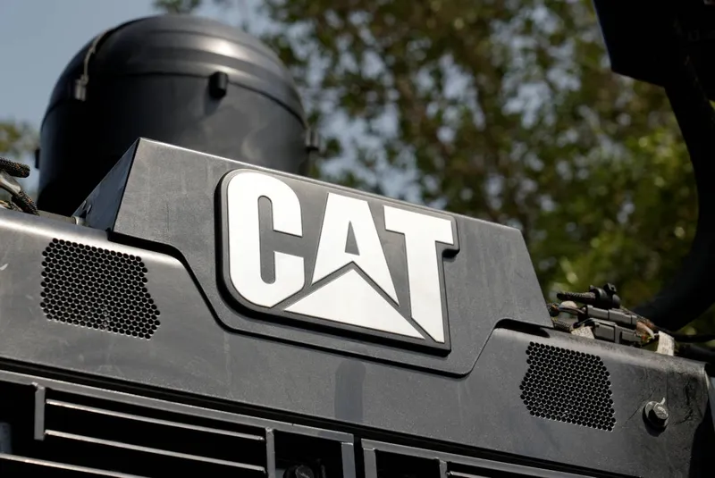 grey cat d8 dozer