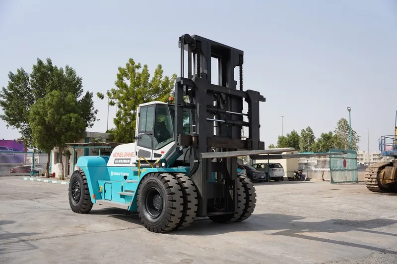 A Konecranes 25-ton forklift truck as part of Al Marwan's rental equipment fleet