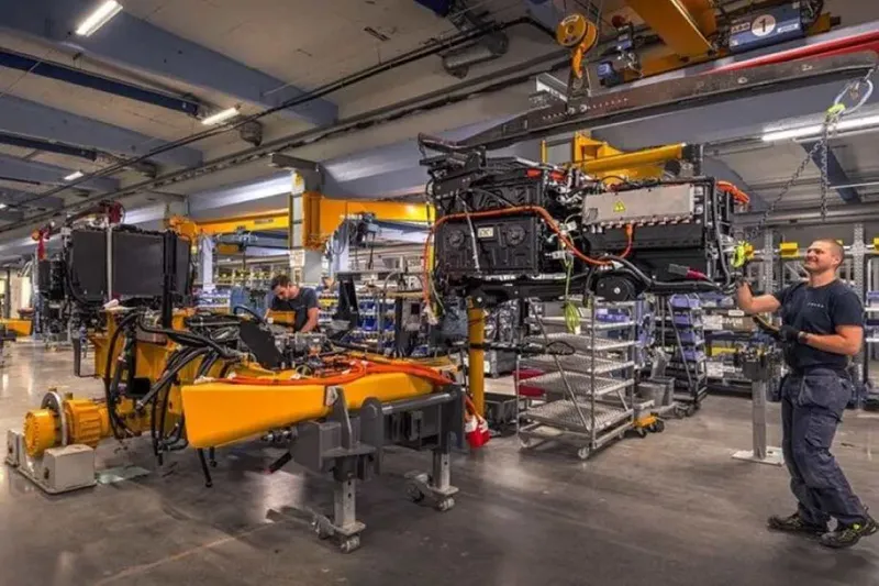 Volvo CE starts world's first serial production of electric articulated haulers