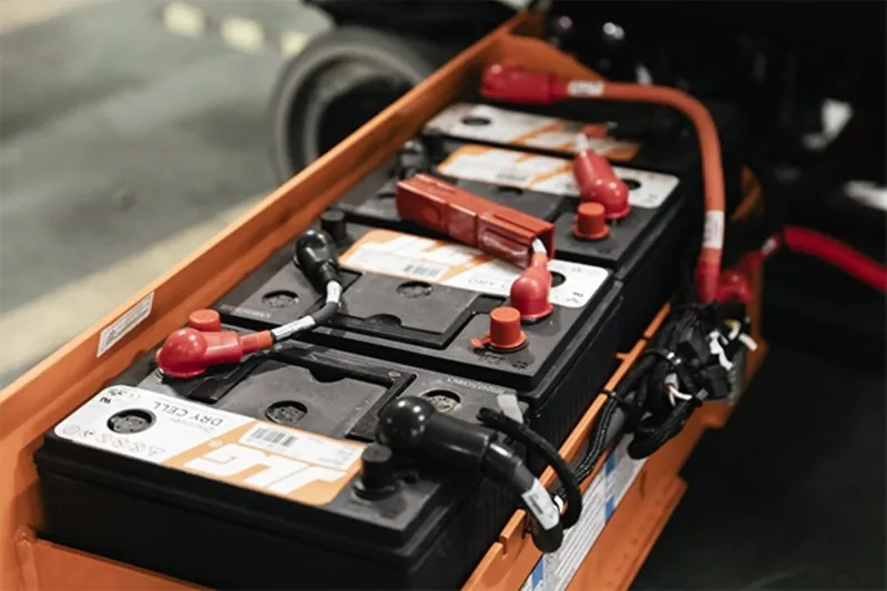 Six Signs Your Heavy Equipment Battery Needs Replacement