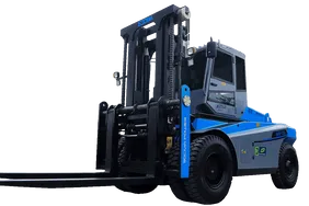 socma HNF-135 diesel forklift white background