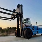 Socma HNF-500 Forklift Front Left View