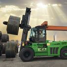 18-ton Forklift working - Al Marwan