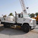 1984 International Harvester 2375 Service Truck Front Right View - TK-0166