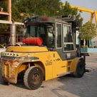 2003 DanTruck 9000 Forklift- rear right view