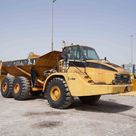 2004 Cat 735 Articulated Dump Truck Front Right View