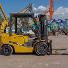 2013 TCM FDF30T3KT Diesel Forklift Right Side View