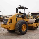 2014 Cat CS533E Single Drum Roller Rear Right View - RO-0437