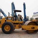 2014 Cat CS533E Single Drum Roller Right View - RO-0437