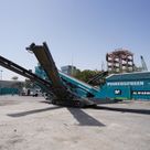Buy the 2018 Powerscreen Chieftain 2100X 37-ton screener for your quarry & aggregate screening & crushing project in the UAE from Al Marwan