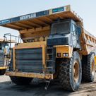 Caterpillar Rigid Dump Truck 777D Front Left Image