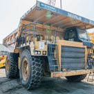 Caterpillar Rigid Dump Truck 777D Front Right Image