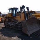 2016 CAT D8R Bulldozer Front Left View