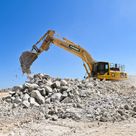 Rent Large 40-Ton Track Excavators | Al Marwan