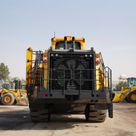 Komatsu WA900-8R Loader Rear Image