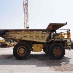 1995 Cat 769C Rigid Dump Truck Right View - RD-0187