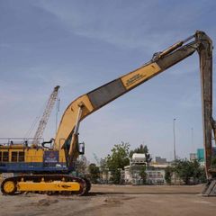 2001 Komatsu PC1600 Track Excavator Right View - EX-0238