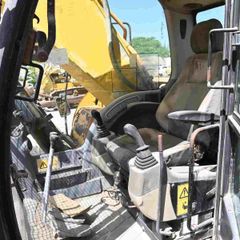 2008 JCB JS330LC Track Excavator Cabin View - EX-0284