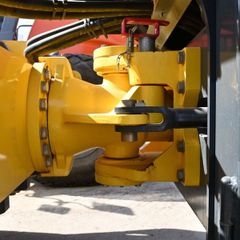 2021 Bomag BW 211 D-40 Single Drum Roller Undercarriage View - RO-0446