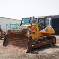 2021_liebherr_736_bulldozer_front_left_view