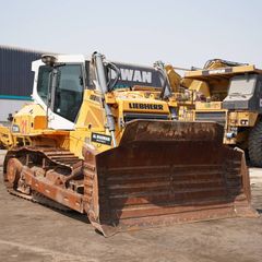 2021_liebherr_736_bulldozer_front_right_view