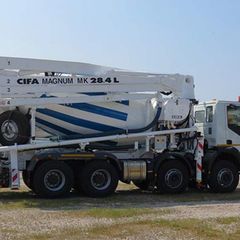 Cifa MK28L truck mixer pump right side view