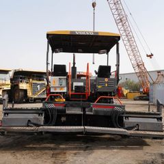 Rent 12-ton Track Asphalt Pavers | Al Marwan