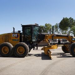 Rent 26-Ton Motor Graders | Al Marwan