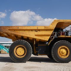 Rigid Dump Truck, Komatsu 2017 Hauler - Al Marwan