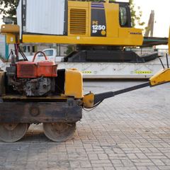 Used Sakai HV51ST Walk-Behind Roller 2005 | Al Marwan