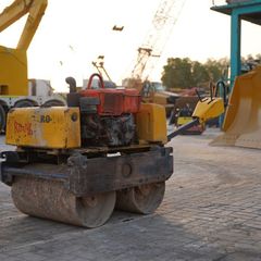 Used Sakai HV51ST Walk-Behind Roller 2005 | Al Marwan