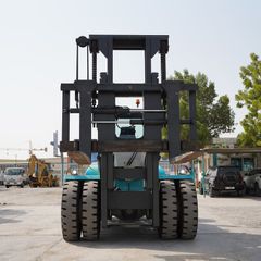 Rent 25-Ton Forklifts |Al Marwan