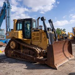 Used 2011 Cat D6R Bulldozer TT-0126 | Al Marwan