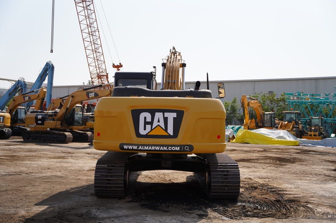 2020 CAT Caterpillar 323D3 Crawler Excavator Medium 23 Ton Track Digger Trackhoe Rear