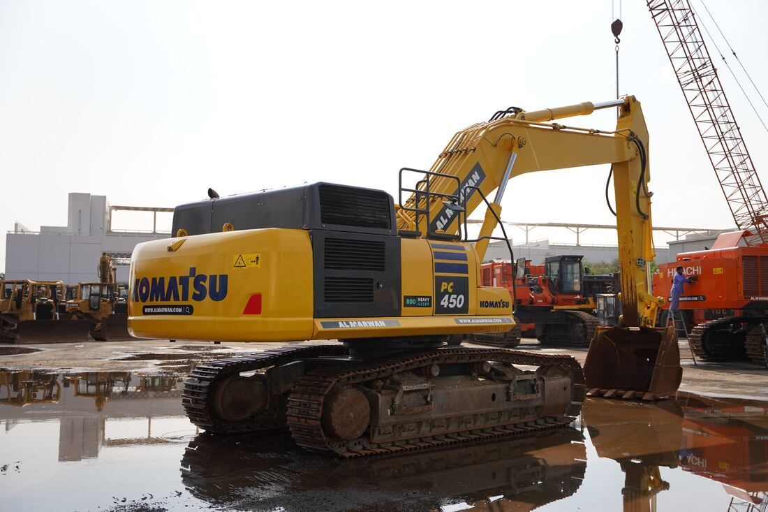 2016 Komatsu PC450-10 Track Excavator rear-left-view - Al Marwan