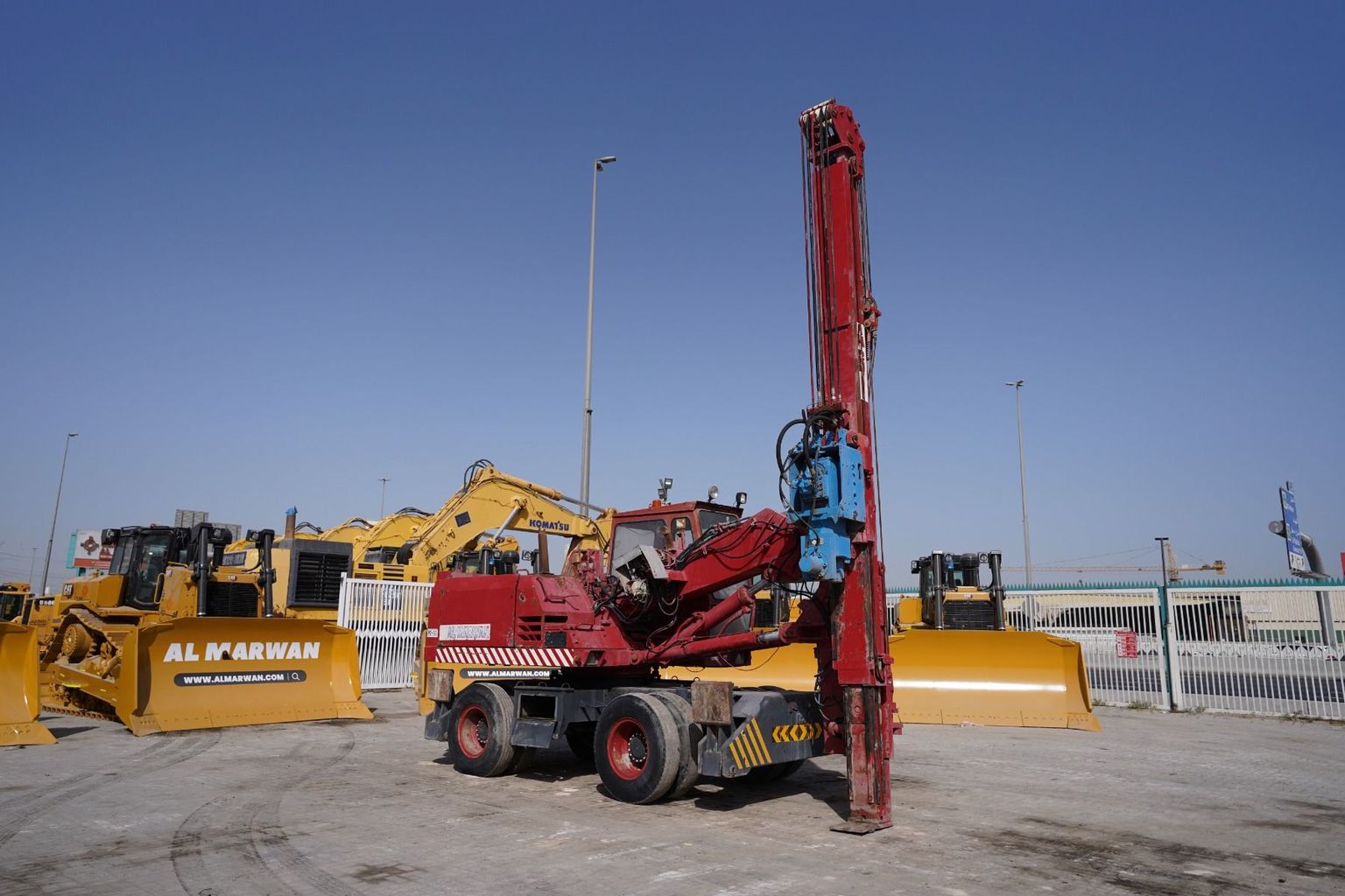 1980 Used Liebherr A911C Mobile Excavator with ABI Mobilram Sheet Piling Rig