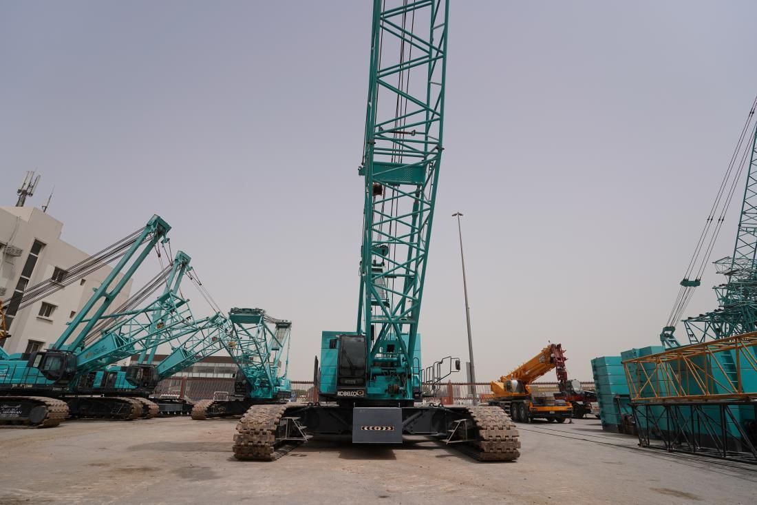 Rent 250-ton Crawler Cranes | Al Marwan