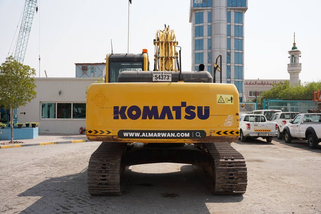2015 Komatsu PC220-8M0 Track Excavator Rear view |Al Marwan