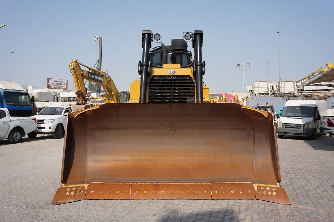 2021 Cat D8T Bulldozer dimension-image Al Marwan Heavy Machinery
