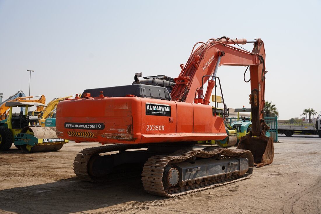 2005 Hitachi ZX350K Track Excavator EX-0303 | Al Marwan