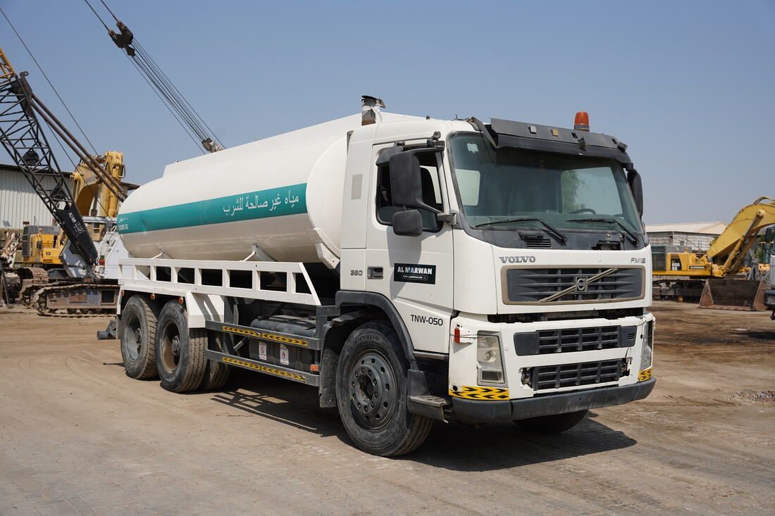 Volvo FM12 6x4 Water Truck TNW-0050 | Al Marwan