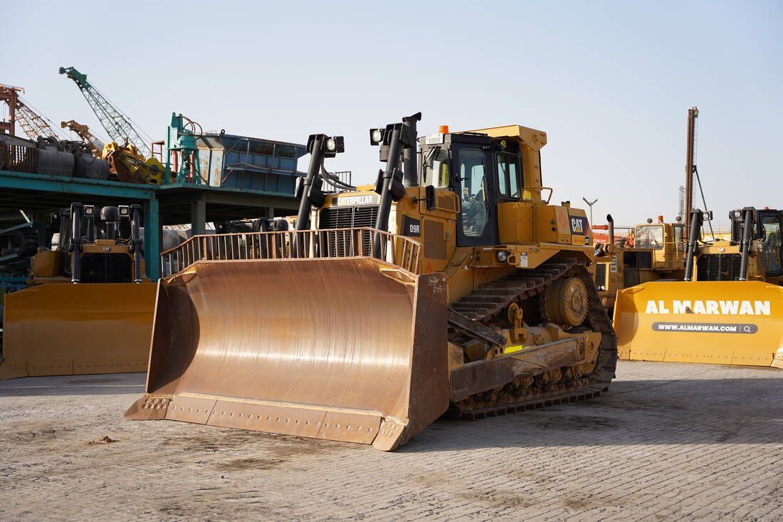 Rent Large 50-Ton Bulldozers | Al Marwan