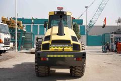 2014 Bomag BW226 DH-4 Single Drum Roller Rear View - RO-0345