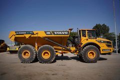 2022 Volvo A40G Articulated Dump Truck Right View - AD-0494